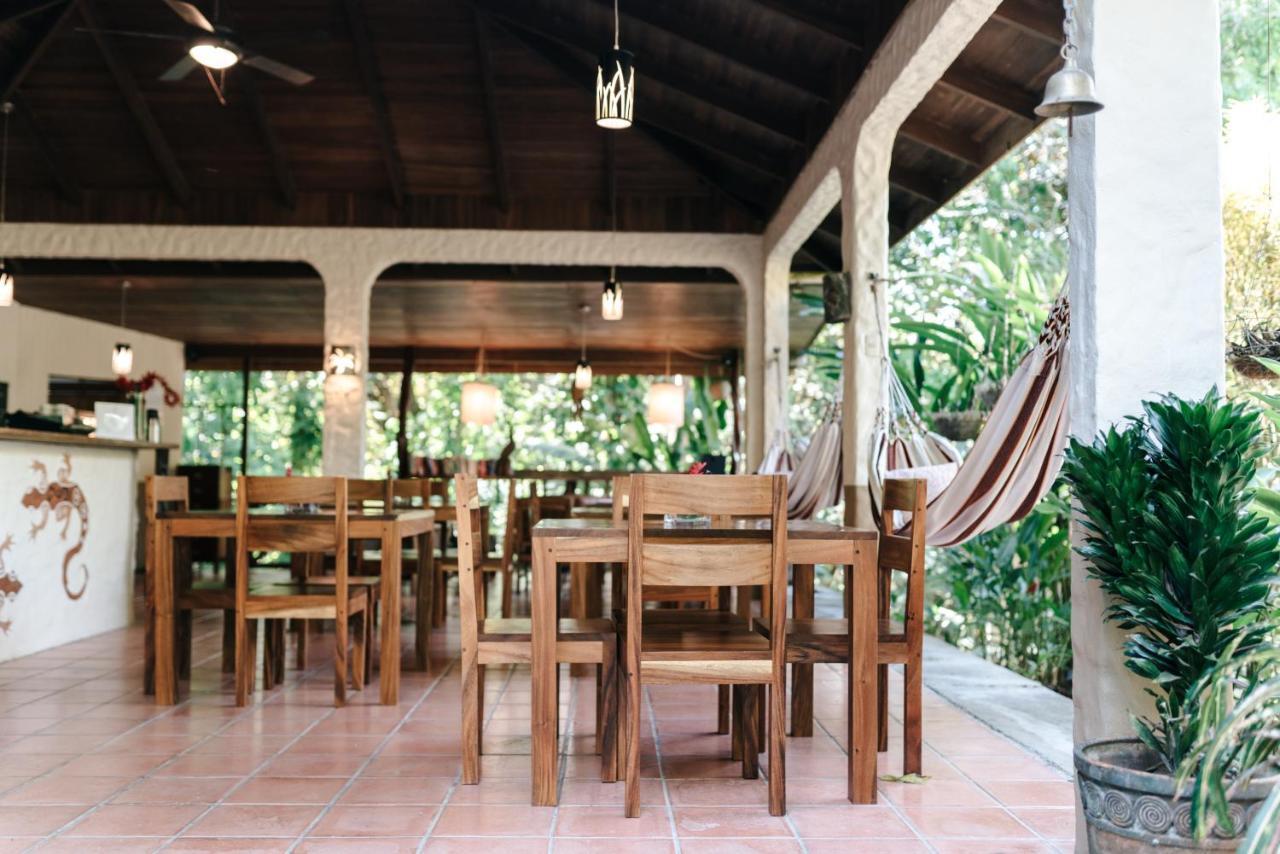 מאל פאיס Star Mountain Jungle Lodge & Horse Ranch מראה חיצוני תמונה